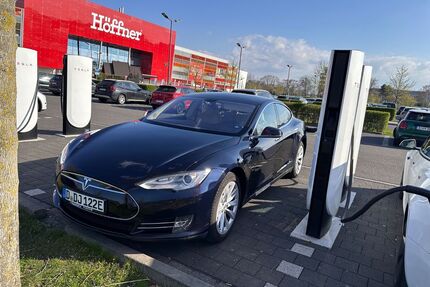 Tesla Model S Gebrauchtwagen