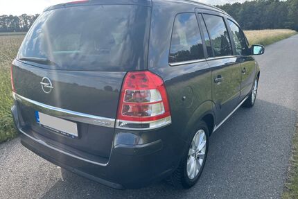 Opel Zafira Gebrauchtwagen