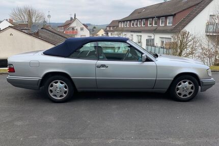 Mercedes-Benz E 200 Gebrauchtwagen