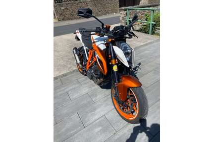 KTM 1290 Super Duke R Gebrauchtwagen