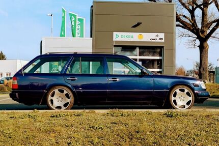 Mercedes-Benz E 300 Gebrauchtwagen