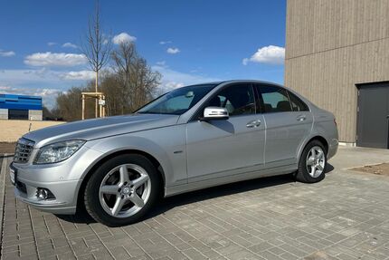Mercedes-Benz 220 Gebrauchtwagen