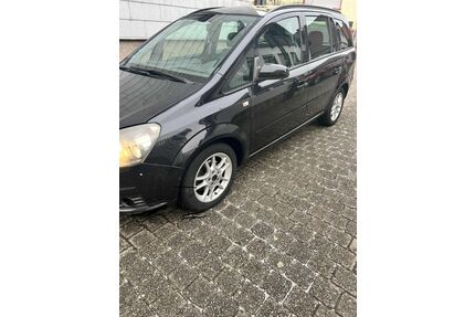 Opel Zafira Gebrauchtwagen
