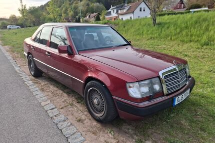 Mercedes-Benz E 260 Gebrauchtwagen