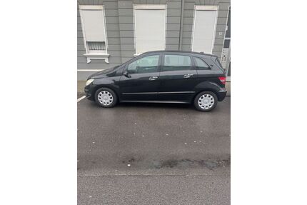 Mercedes-Benz B 150 Gebrauchtwagen