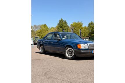 Mercedes-Benz 230 Gebrauchtwagen