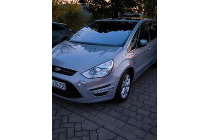 Ford S-Max Gebrauchtwagen