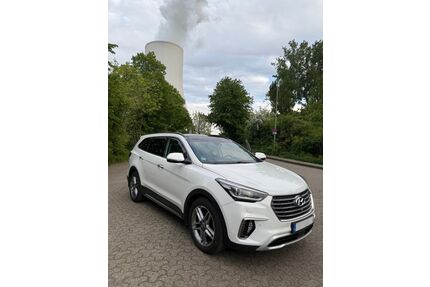 Hyundai Grand Santa Fe Gebrauchtwagen