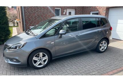 Opel Zafira Tourer Gebrauchtwagen
