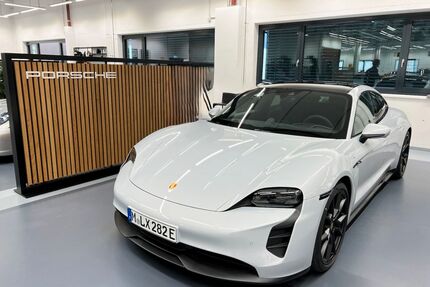 Porsche Taycan Gebrauchtwagen