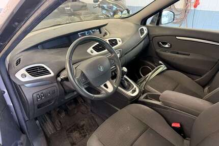 Renault Grand Scenic Gebrauchtwagen