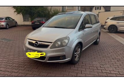 Opel Zafira Gebrauchtwagen
