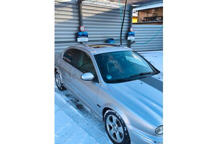 Jaguar X-Type Gebrauchtwagen