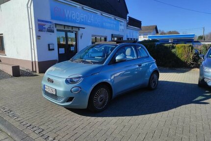 Fiat 500C Icon Cabrio 42kWh Kam/SHZ/Navi Gebrauchtwagen