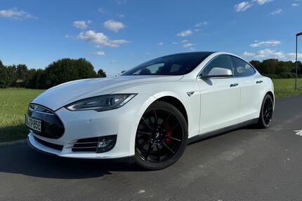 Tesla Model S Gebrauchtwagen