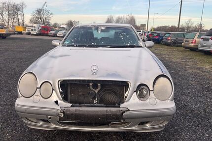 Mercedes-Benz E 240 Gebrauchtwagen