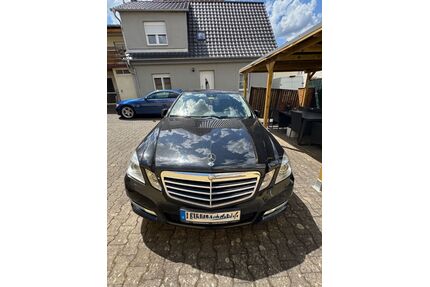 Mercedes-Benz E 220 Gebrauchtwagen