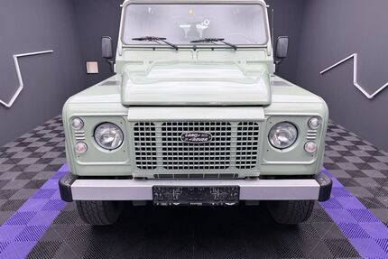 Land Rover Defender Gebrauchtwagen