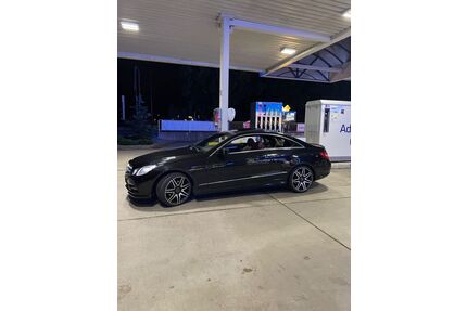 Mercedes-Benz E 200 Gebrauchtwagen