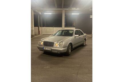 Mercedes-Benz E 280 Gebrauchtwagen