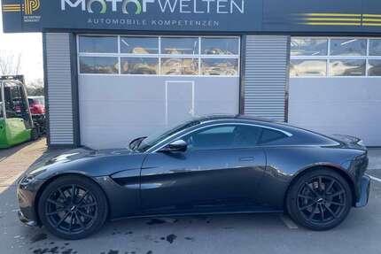 Aston Martin Vantage 