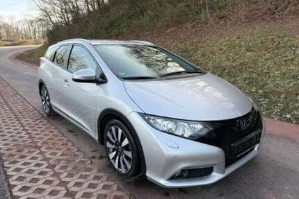 Ford Civic 