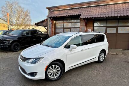 Suzuki Pacifica 