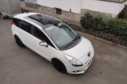 Peugeot 5008 Gebrauchtwagen