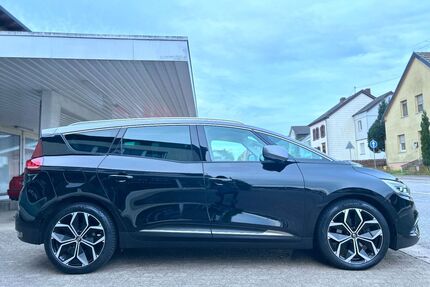 Renault Grand Scenic Gebrauchtwagen