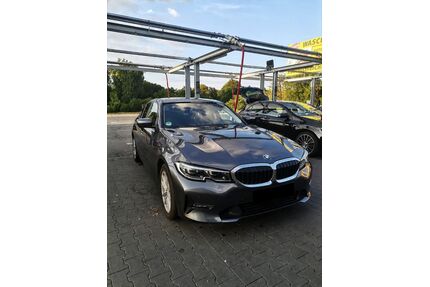 BMW 330 Gebrauchtwagen