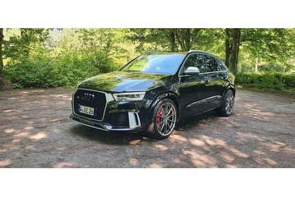 Audi RSQ3 Gebrauchtwagen
