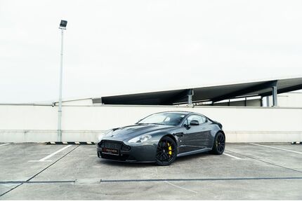 Aston Martin V12 Vantage Gebrauchtwagen