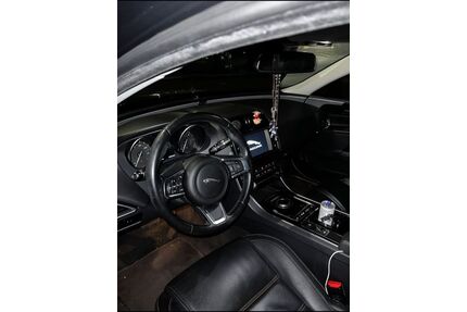 Jaguar XE Gebrauchtwagen