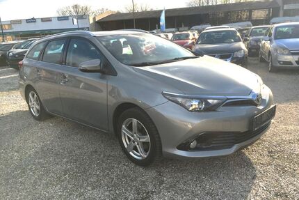 Honda Auris 