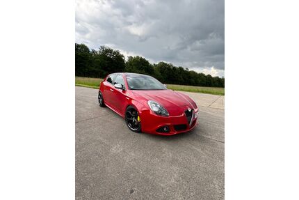 Suzuki Giulietta 