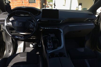 Peugeot 5008 Gebrauchtwagen