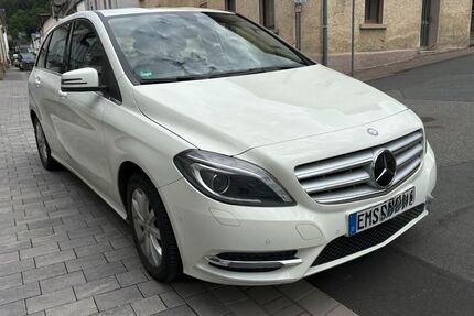 Mercedes-Benz B 180 Gebrauchtwagen