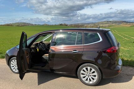 Opel Zafira Tourer Gebrauchtwagen