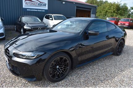 Audi M4 