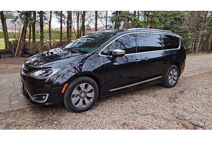 Chrysler Pacifica 