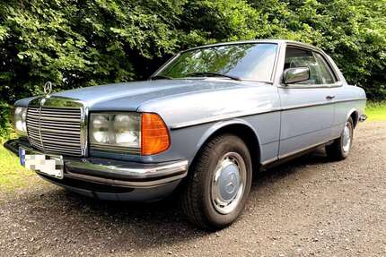 Mercedes-Benz 230 Gebrauchtwagen