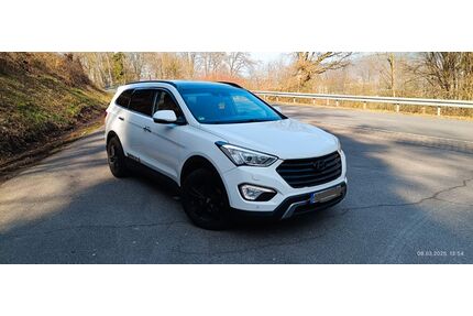 Hyundai Grand Santa Fe Gebrauchtwagen