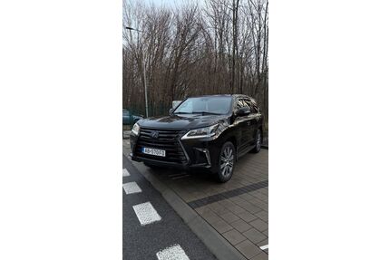 Lexus LX 450 Gebrauchtwagen