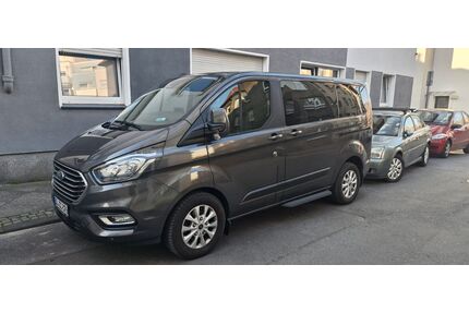 Ford Tourneo Custom Gebrauchtwagen