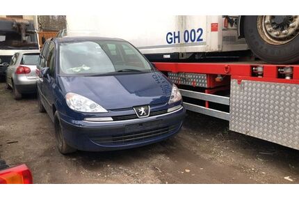 Peugeot 807 Gebrauchtwagen