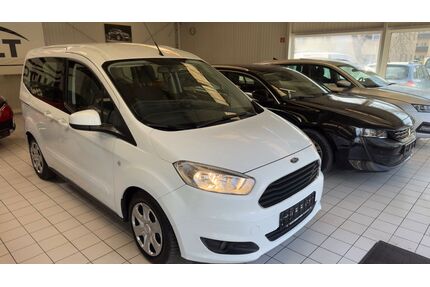 Ford Tourneo Courier Gebrauchtwagen
