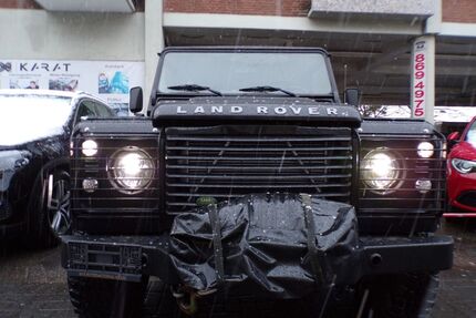 Kia Defender 