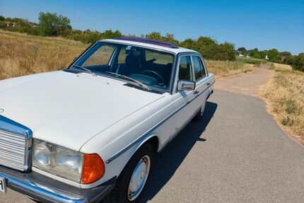 Mercedes-Benz 200 Gebrauchtwagen