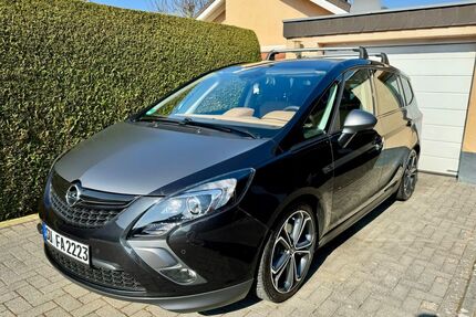 Opel Zafira Tourer Gebrauchtwagen