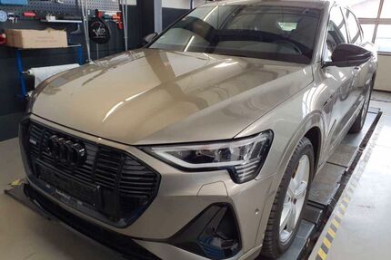 Audi e-tron Gebrauchtwagen